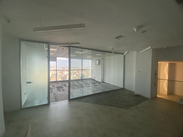 Birou 617mp | Universitate | BMS, Recepție & Lift Marfă