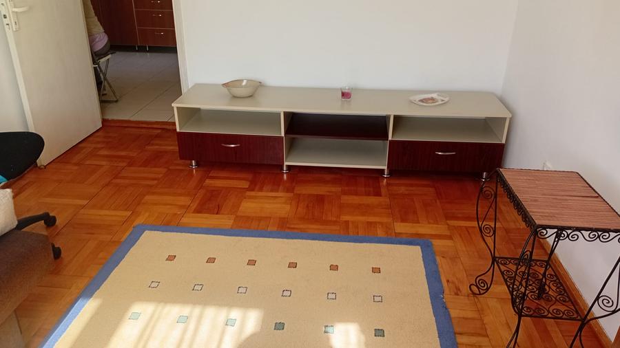 Apartament decomandat 2 camere Piata Mica