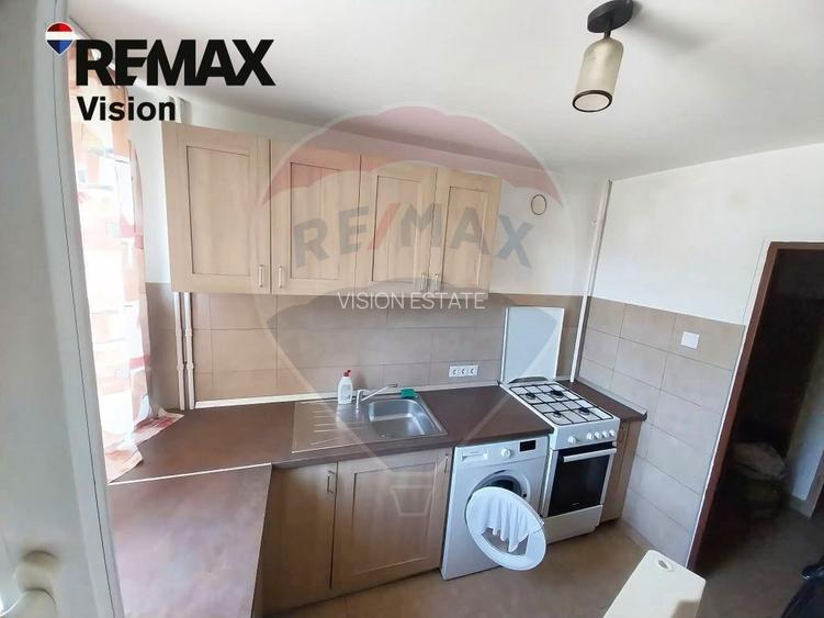 Apartament 2 camere decomandat, etaj 1, Calea Bucuresti-Institut - 7