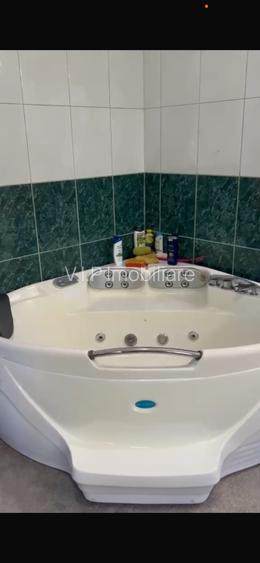 Palat unicat 84 camere, piscina,independent energetic - 12