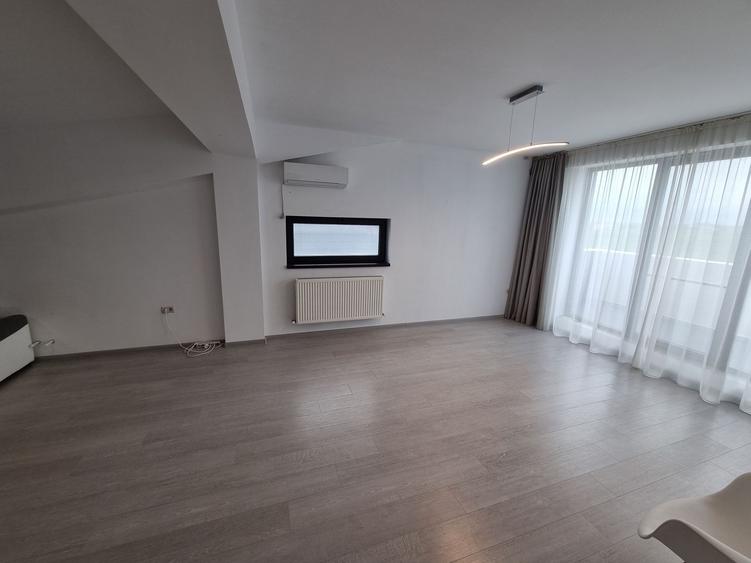 Tomis plus-apartament 3 camere 110 mp cu loc de parcare