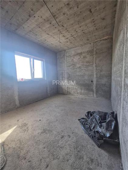 Duplex pe parter - zona in formare - pret accesibil - 10