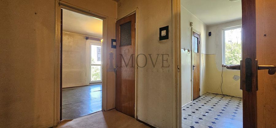Apartament de 4 camere decomandate - Aleea Costinesti