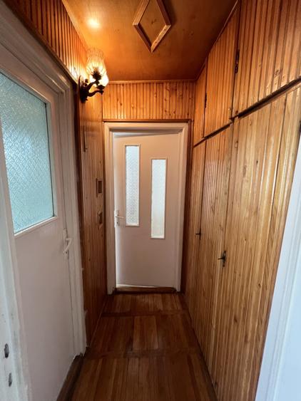 Apartament 2 camere, 50 mp utili, etaj 4/5 - Dambovita