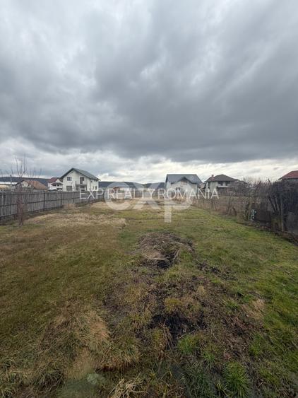 Teren 1547 mp Plus casa Bonus