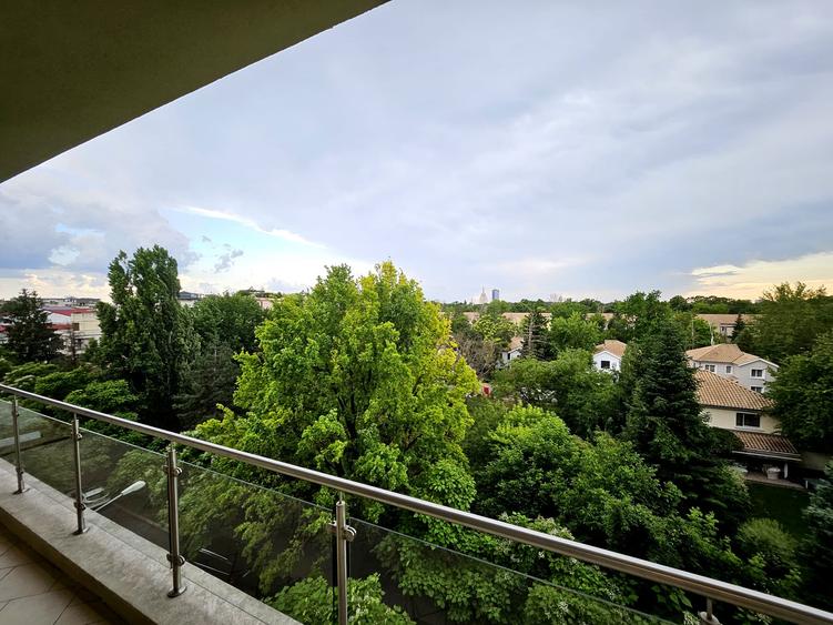 Apartament 4 camere
