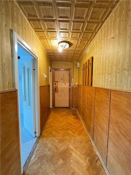 SOARELUI - 2 CAMERE - ETAJ 3 - BLOC IZOLAT - 2 DEBARALE - DECOMANDAT - 2