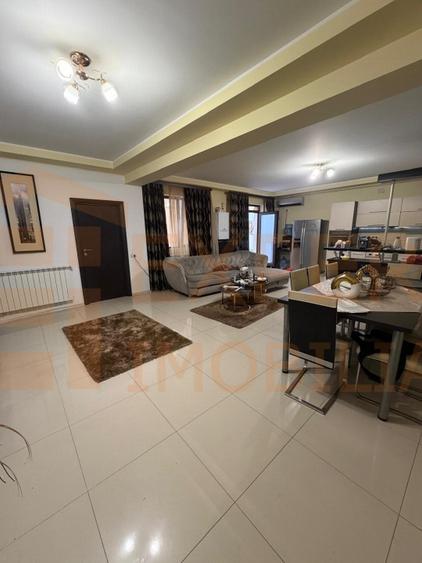 Vila impresionanta P+3, Bulevardul Mamaia, zona Tomis II