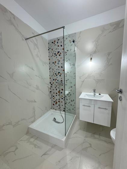 VANZARE APARTAMENT 2 CAMERE-DECOMANDAT-CU BALCON-COMISION 0% ZONA MILITARI