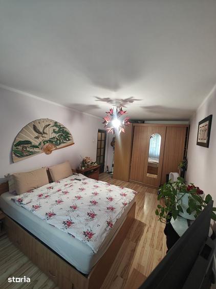 Vanzare Apartament 3 camere | Rahova - Barca