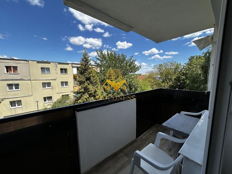 3 camere decomandate, UMF, USAMV, Regina Maria, Louis Pasteur, Zorilor