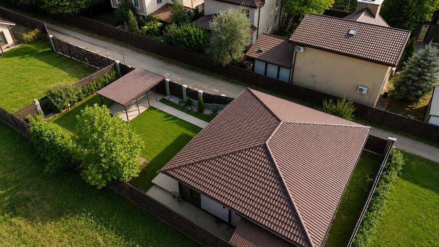 Casa in Darza (Buftea), carport, curte cocheta, utilata si mobilata