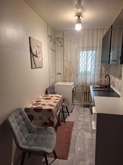 Apartament 1 camera Soarelui Spital judetean amenajat Mobilat Utilat nou Modern