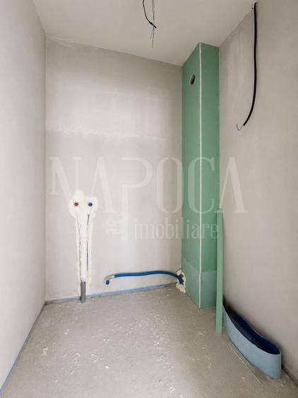 Apartament 3 camere de vanzare in Floresti
