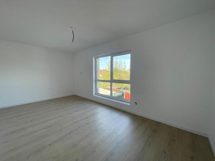Duplex Modern 4 Camere | Zona Centru | 120 mp | 200 mp Teren | Finisat la Cheie