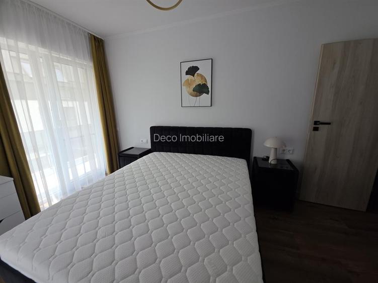 Apartament cu 3 camere lux zona La Terenuri - 17