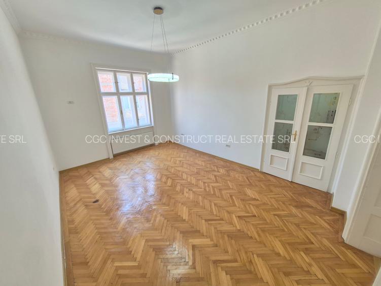 Birou de inchiriat - Piata Sinaia - 3 Camere-86 MP- Etaj 1- Centrala-700 Euro ! - 3