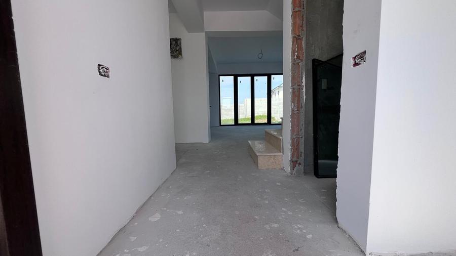 🏡 Casă individuală P+M de vânzare în Domnești – Strada Fortului