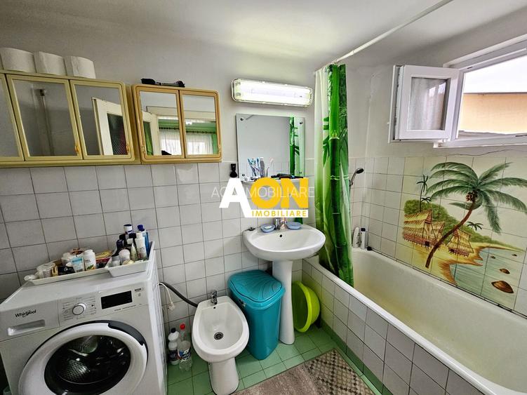 Casa 3 camere, 2 bai, mobilata, utilata, 645 mp teren, zona Lipoveni - 14