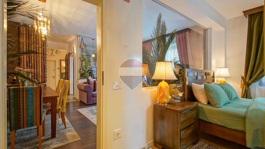 Apartament Unic, cu Priveliste Superba și Design Exotic – Str. Bobâlna