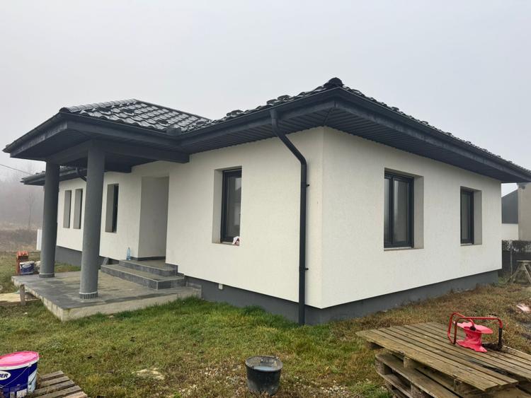 Casa individuala de vanzare, 131 mp, in Ansamblu rezidential