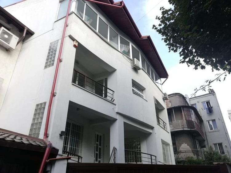 Vila la inchiriere in zona Titulescu