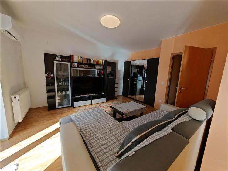 Inchiriem Apartament 2 Camere, Mobilat, Decomandat, Avantgarden 2