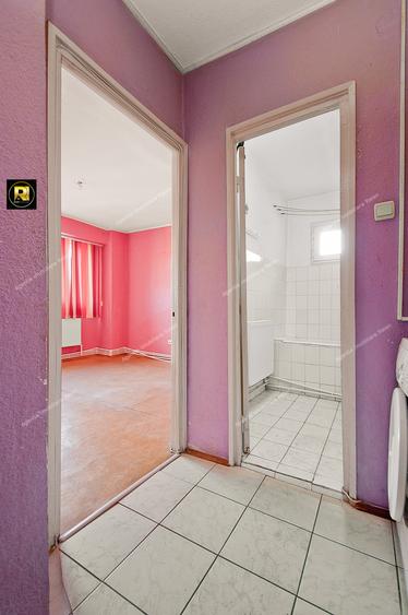 Vanzare apartament 2 camere dec., in Galati, Mazepa 1, centrala proprie