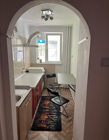 Apartament cu 2 camere de inchiriat in zona Campia Libertatii-metrou Muncii