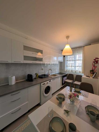 Inchiriere Apartament 3 camere semidecomandat, 60 mp,ERoilor