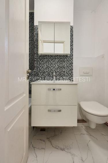 Apartament Gavana, 4 camere, etaj 1, renovat recent , zona Piata-0% comision - 12