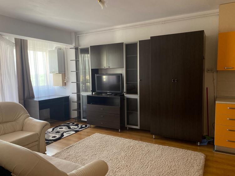 Apartament 2 camere Andrei Muresanu, zona Constrantin Brancusi