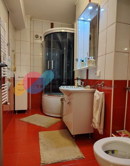 Apartament 2 camere, semidecomandat, 60 mp, etaj intermediar, zona Oașului