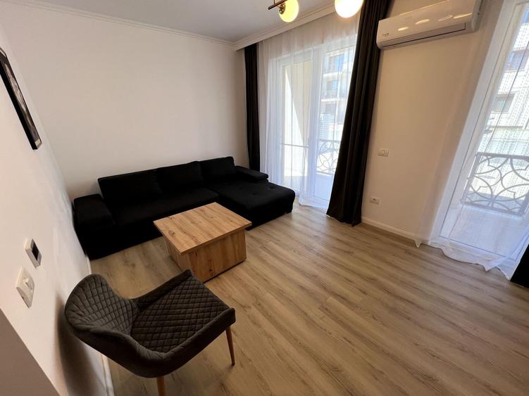 Comision 0%. Bucatarie separata. Vila cu 6 ap. Piscina. Mobilat LUX. Braytim.