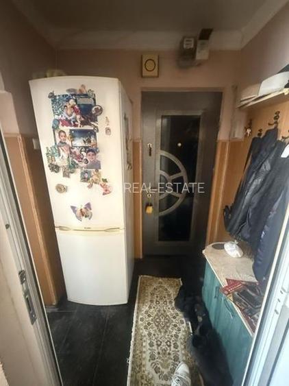 Apartament 2 camere , etaj 1, centrala proprie. Zona Florilor - 6