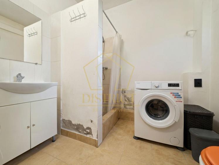 Casa individuală cu 6 camere | Mosnita Veche