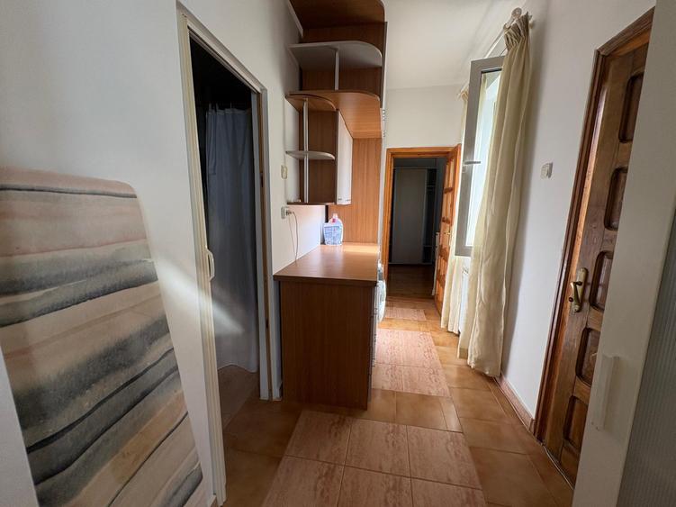 Casa 4 camere | Domenii | Individuala | Centrala | Ac | curte 70mp