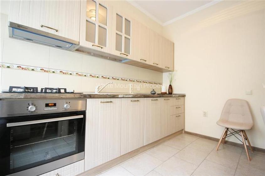 Apartament central cu acces la gradina si 2 locuri parcare - 3
