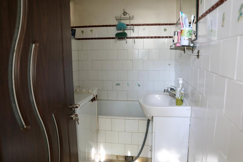 Casă cu curte proprie, zona Giurgiului - Zetarilor - Str. Cheia nr. 17