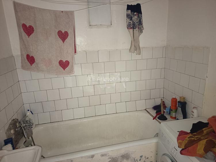 3 camere decomandat- Rahova, Buzoieni, bloc reabilitat