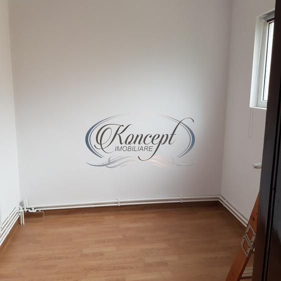 Casa pentru birouri cu 13 parcari, Calea Turzii