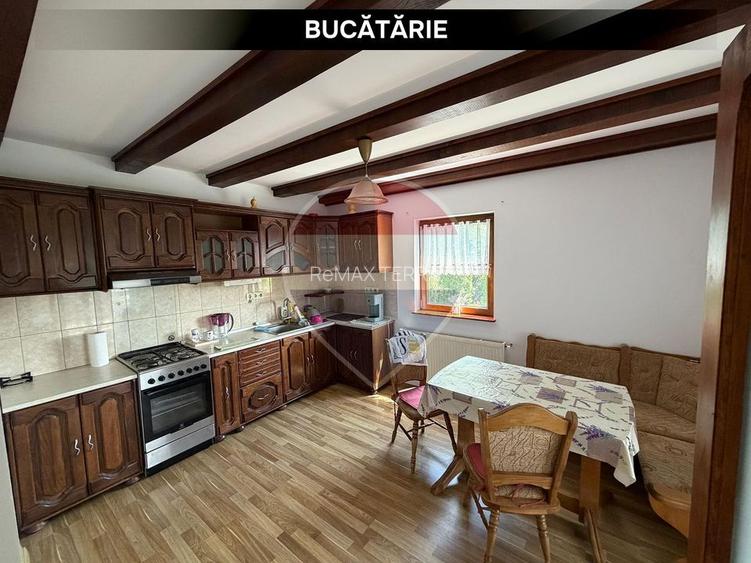 CASA cu priveliste si teren pe  Valea Borcutului - 6