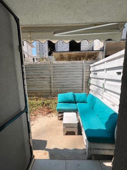 Apartament 2 camere cu curte proprie + parcare | Mobilat & utilat | Bloc 2020