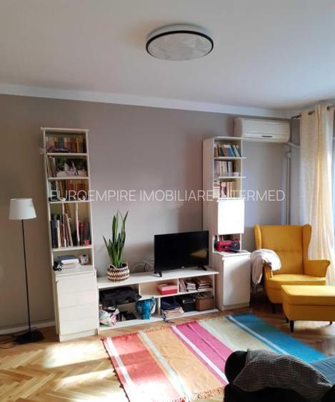 Apartament 3 camere de vanzare zona Centru - 11