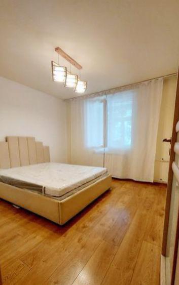 Închiriere apartament cu 2 camere Sun Plaza