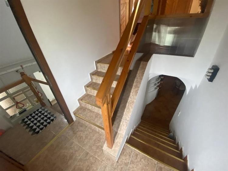 Casa P+1, 4 camere, teren 760 mp, zona Tache