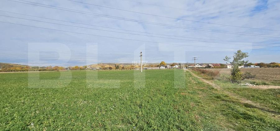 Teren in Razvad intravilan 1400mp cu acces la curent electric - 2