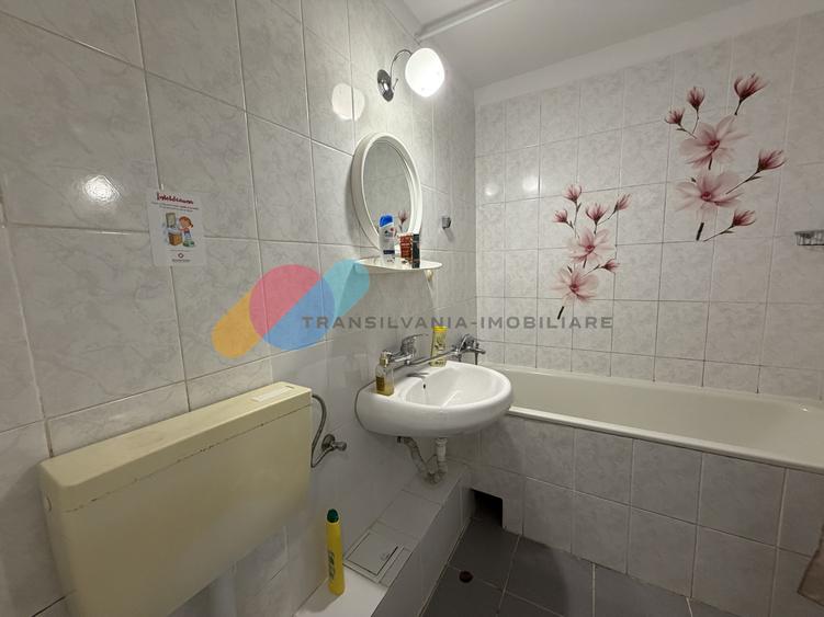 Apartament 3 camere, decomandat, parcare-Marasti
