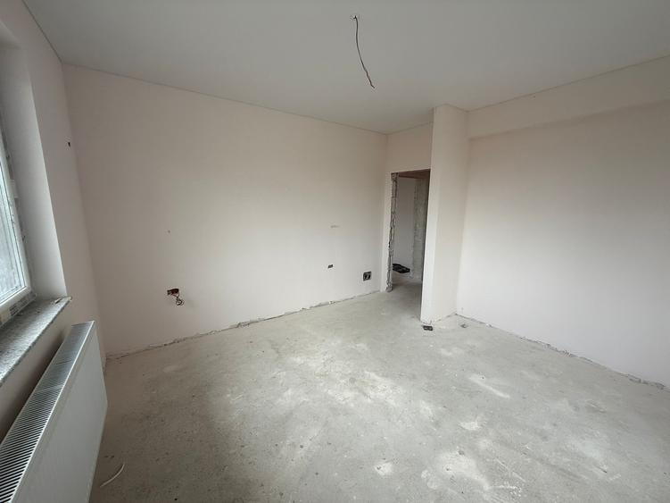 Casă de Vânzare în Chiajna | 137 mp utili | Teren 220 mp |