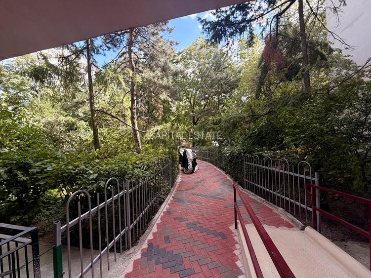 2 CAMERE - CAMPIA Libertății- vedere libera